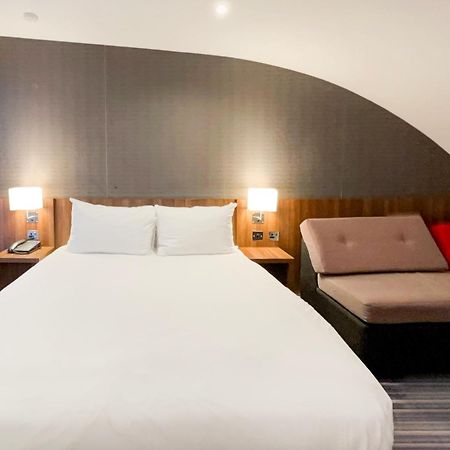 Belvilla Crewe City Centre Hotel Lifestyle ภายนอก รูปภาพ