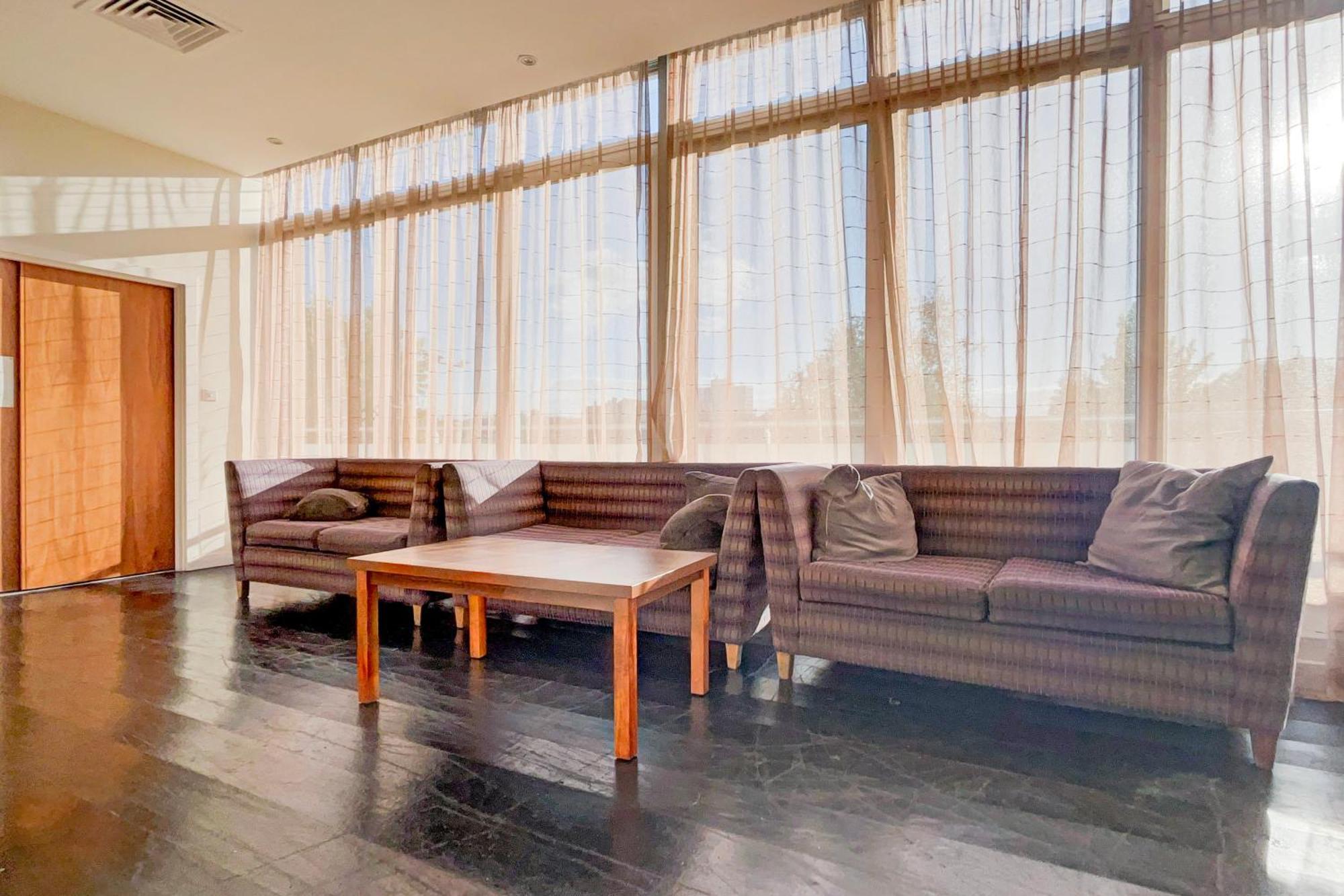 Belvilla Crewe City Centre Hotel Lifestyle ภายนอก รูปภาพ