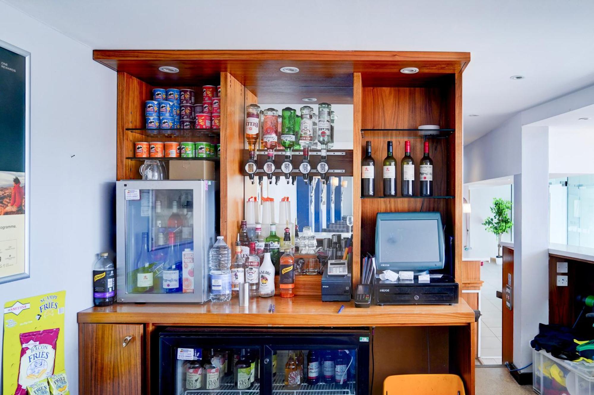 Belvilla Crewe City Centre Hotel Lifestyle ภายนอก รูปภาพ
