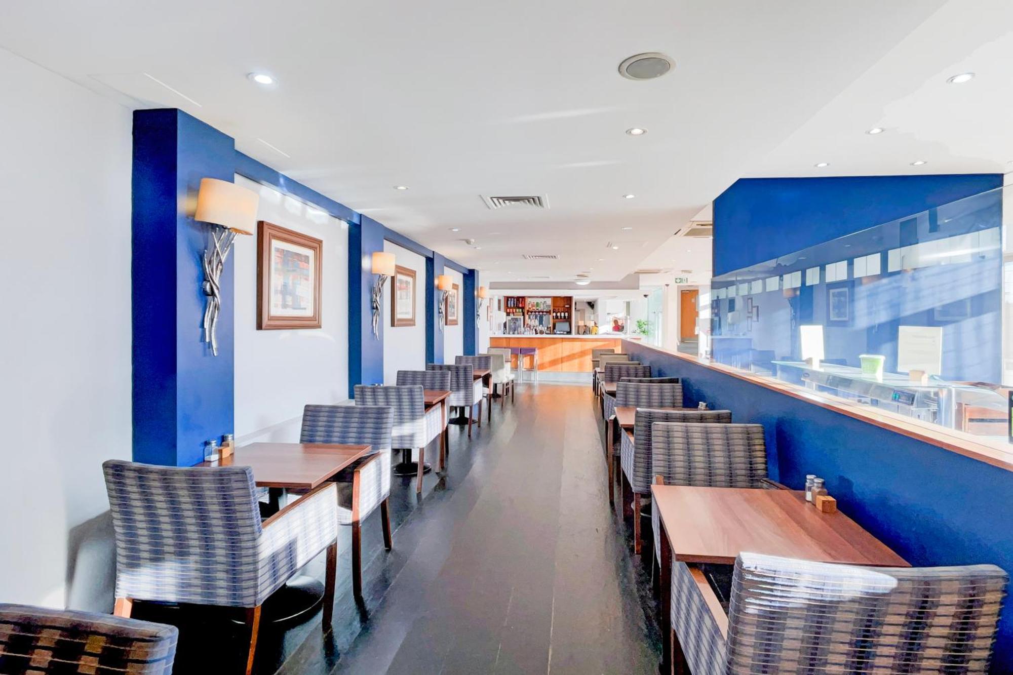 Belvilla Crewe City Centre Hotel Lifestyle ภายนอก รูปภาพ