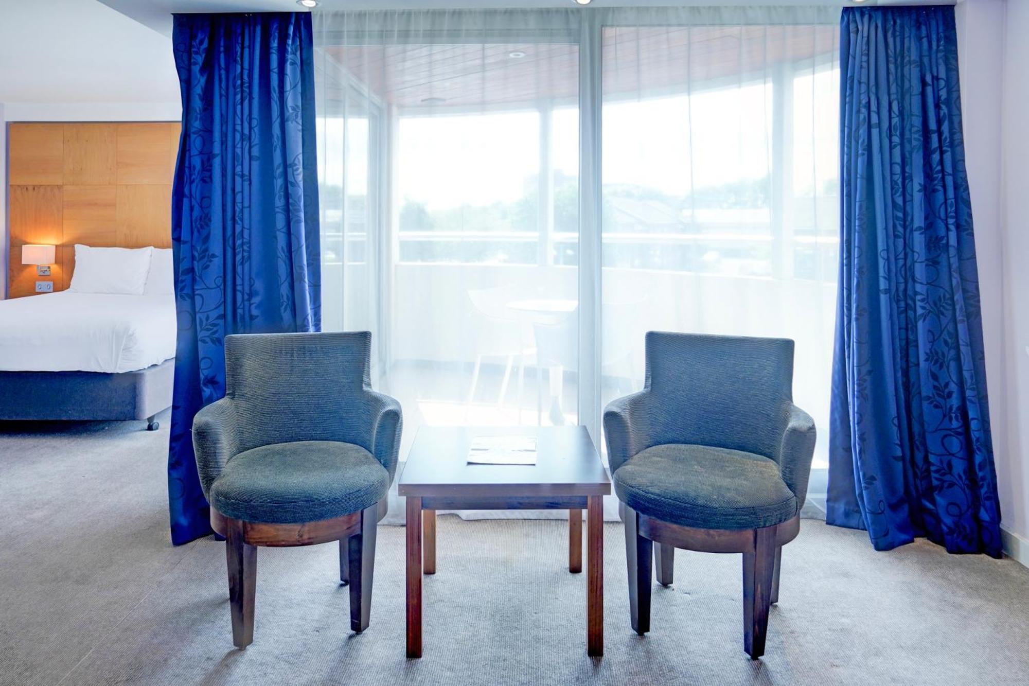 Belvilla Crewe City Centre Hotel Lifestyle ภายนอก รูปภาพ