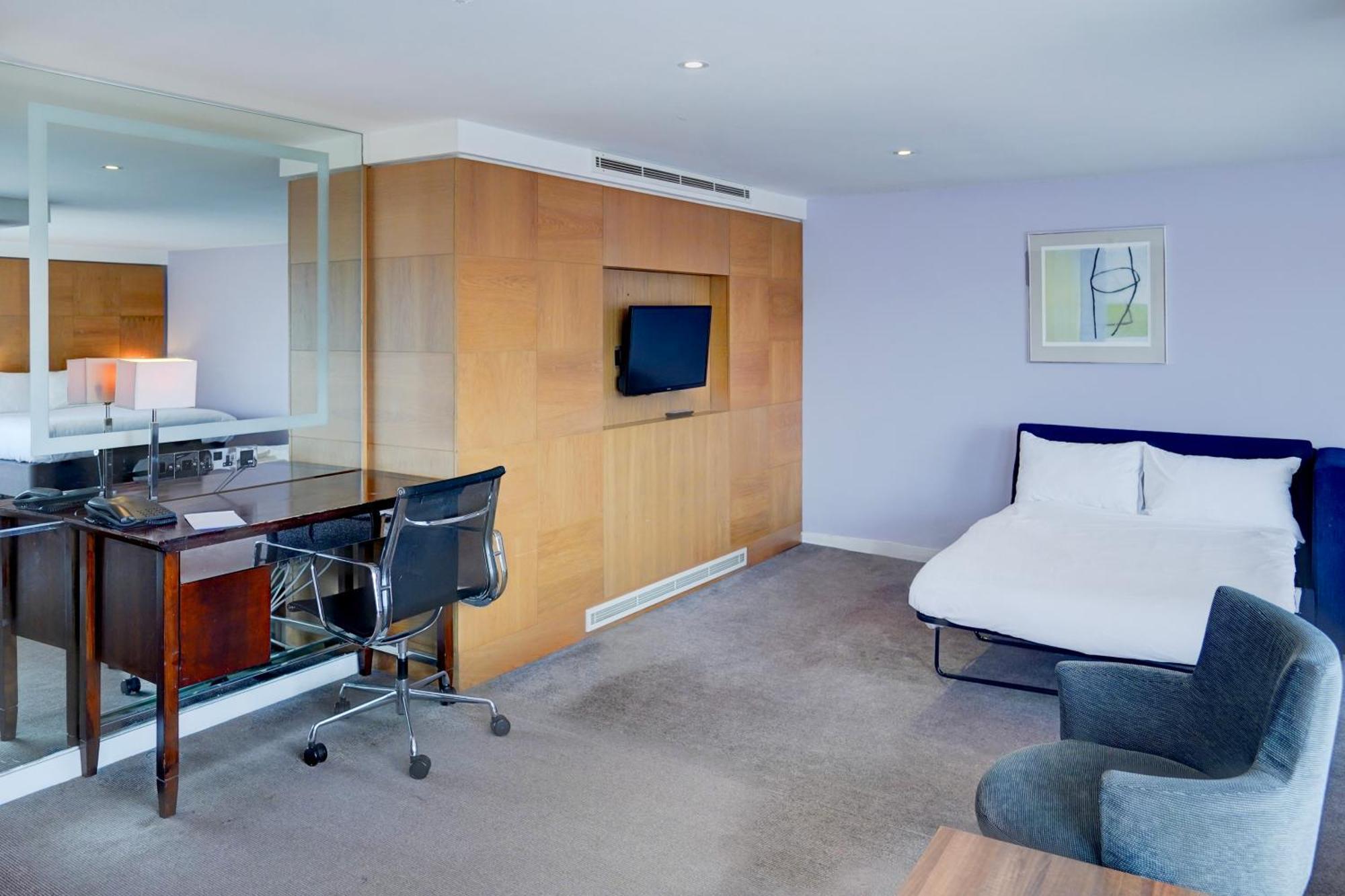 Belvilla Crewe City Centre Hotel Lifestyle ภายนอก รูปภาพ