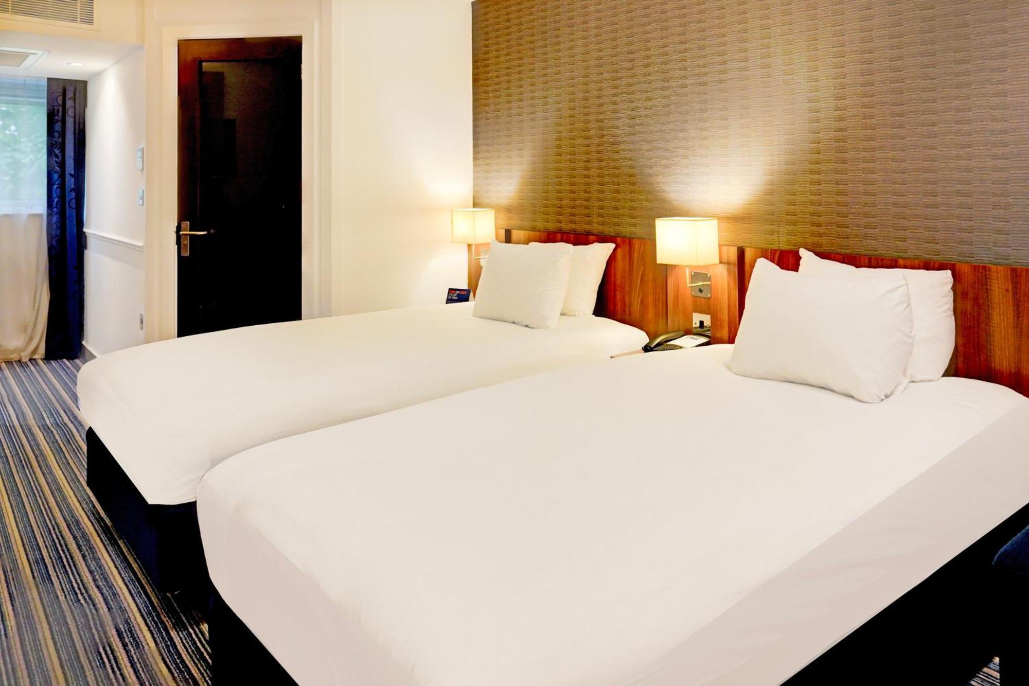 Belvilla Crewe City Centre Hotel Lifestyle ภายนอก รูปภาพ
